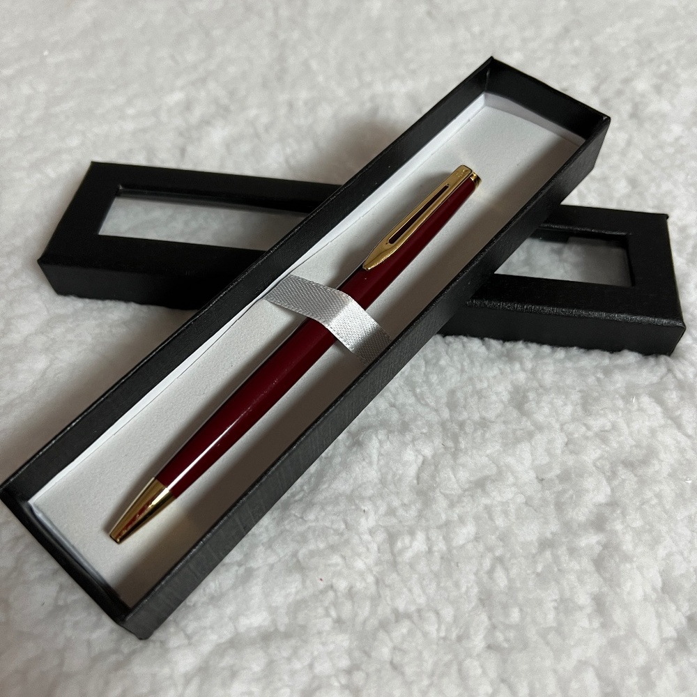 Waterman slim line ball point pen (red/gold) with genuine Waterman refill